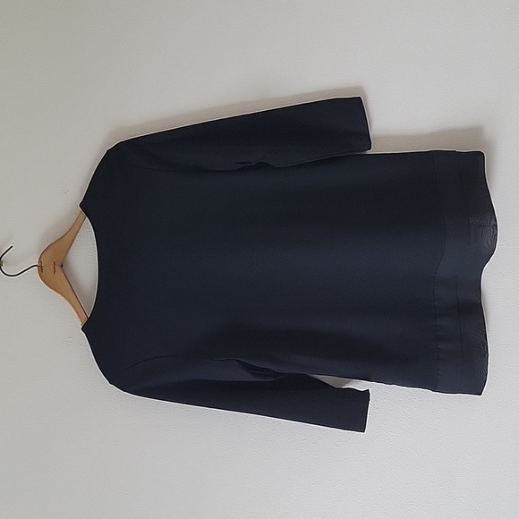 Chico's Black Ponte Knit Tulip Hem 3/4 Sleeve Tunic Top Size Medium/8 - Picture 3 of 5